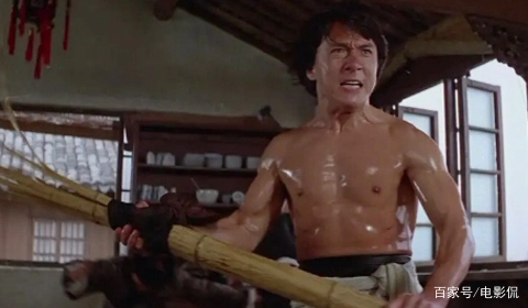 成龙的经典电影角色解析_成龙电影里叫什么_成龙的角色