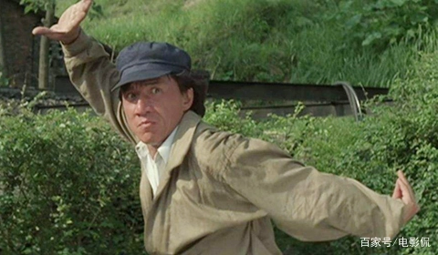 成龙的经典电影角色解析_成龙的角色_成龙电影里叫什么